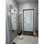 Входные двери в квартиру Гера-2 слоновая кость | Смальта 04 белая эмаль патина серебро